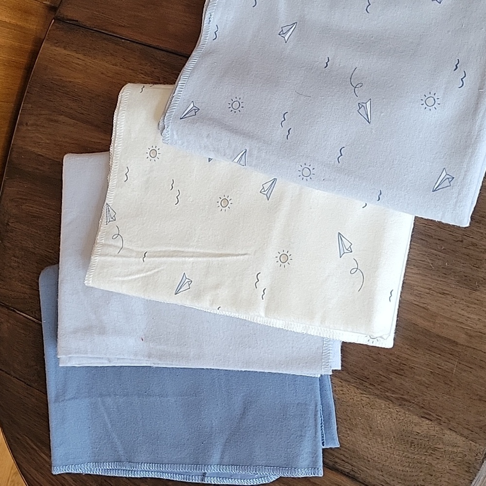 Carter's NWOT Baby 4 Pack Flannel Receiving Swaddle Blankets